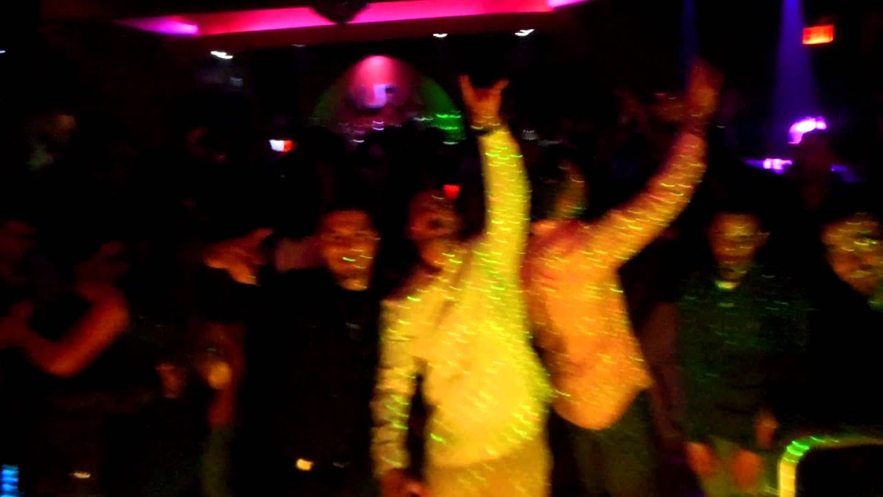 DJJARANO AURA HOOKAH SPOT IN QUEENS NEW YORK 2013 DJJARANO ! YouTube