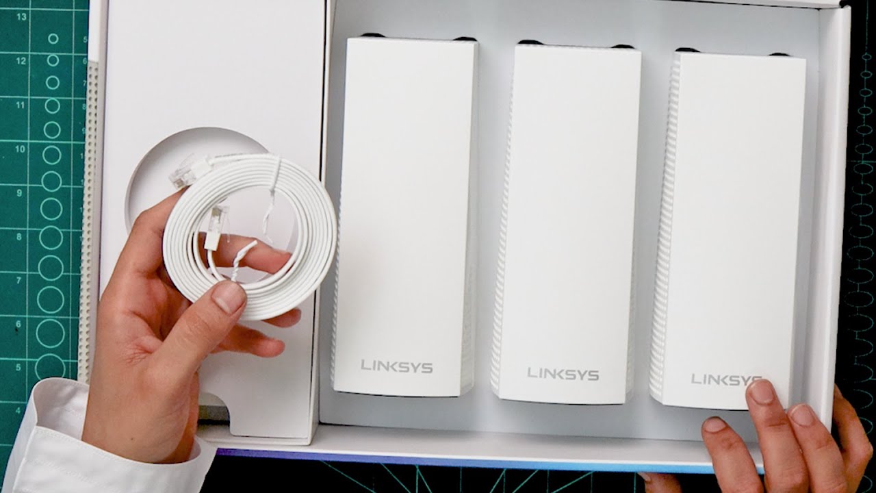 فتح صندوق راوتر Linksys Velp AC6600 Mesh Network