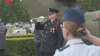 Ceremony Honors Fallen Heroes At Memorial Park Cemetery