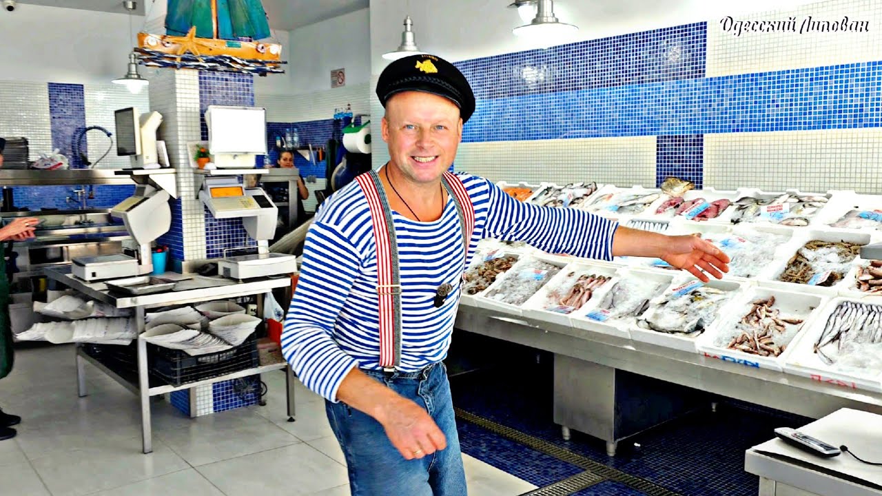 Уличная еда Греции. Рыбный ресторан у дороги в котором вкусно все