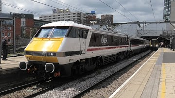 *NEW* Intercity 225 Livery 91127 at Leeds! New 225 livery
