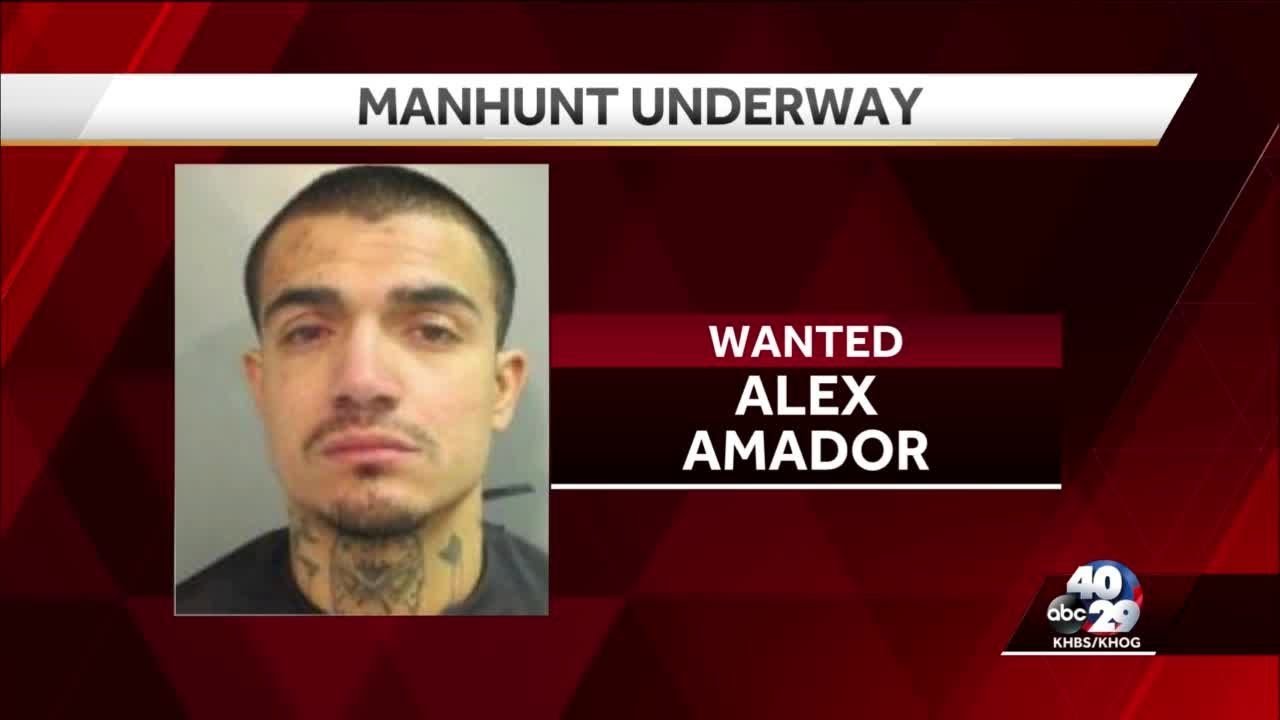 U.S. Marshals search for capital murder suspect - YouTube