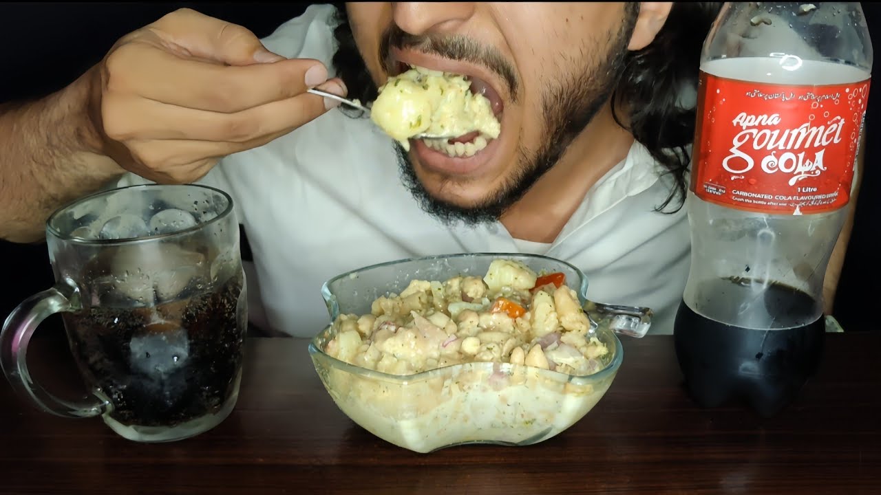 ASMR EATING SPICY DAHI BALLAY WITH CHILLED GOURMET COLA | NO TALKING, PURE FOOD SOUNDS