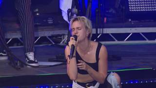 MØ - Sun In Our Eyes (Live at Smukfest) Resimi