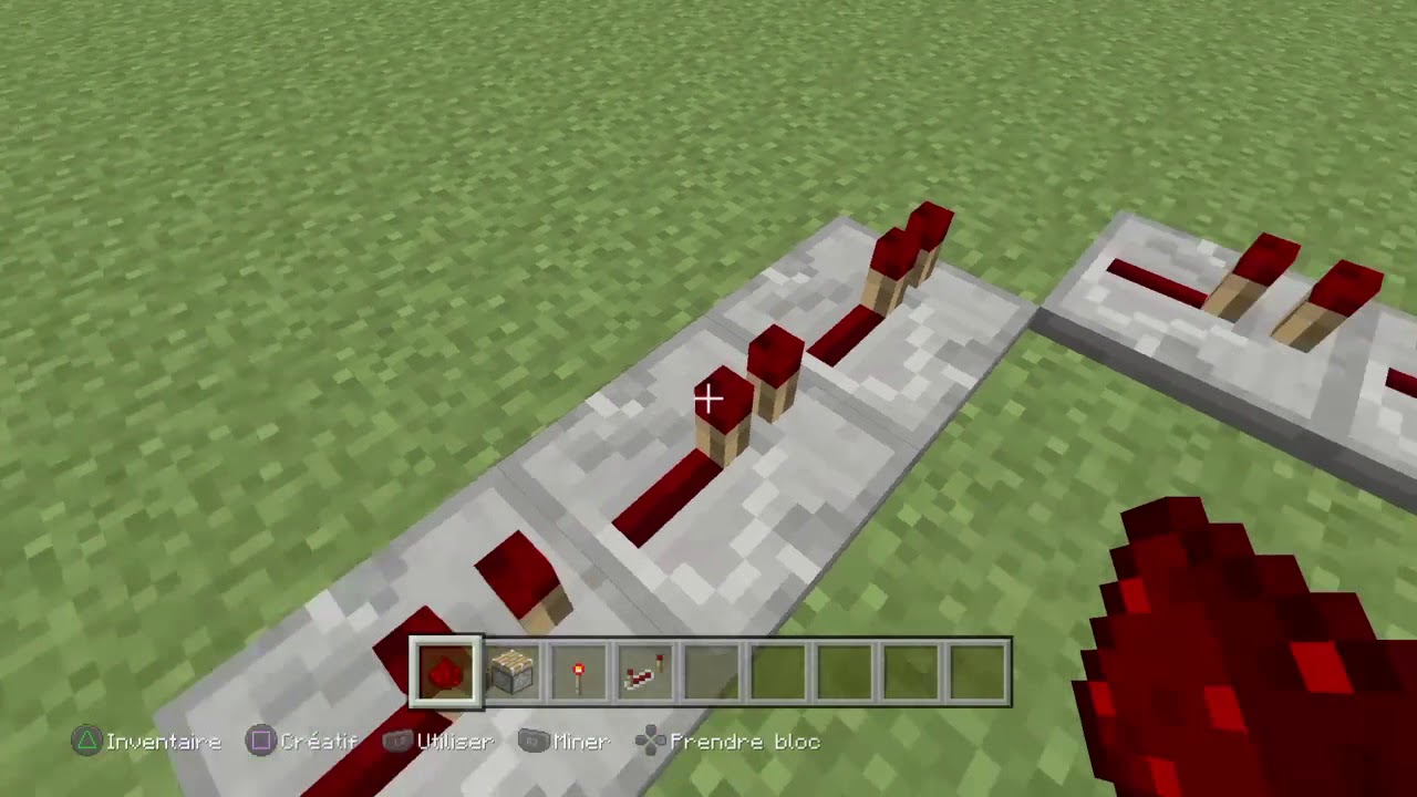 Tuto Comment fair un circuit de redstone infini - YouTube