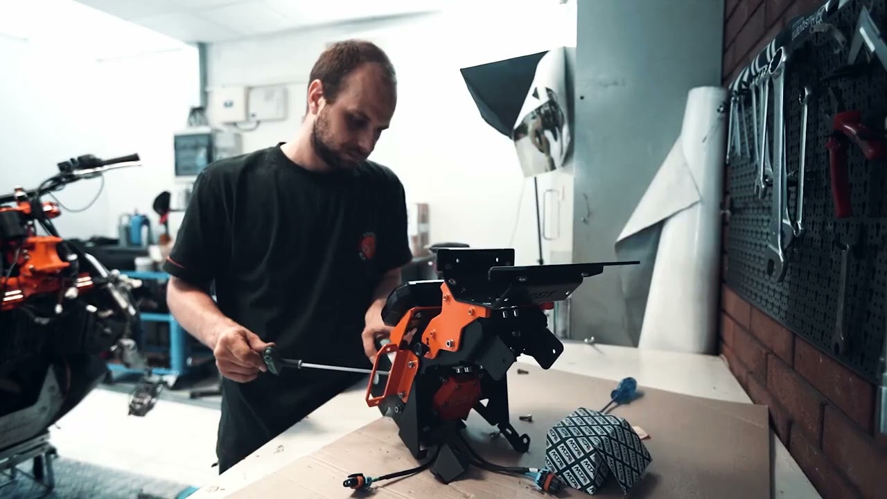 Video instructions   KTM 790 Adventure R Kit