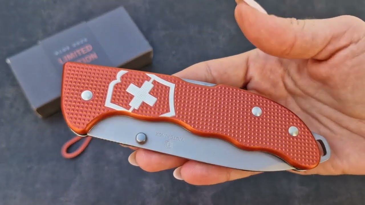Victorinox Evoke Alox Limited Edition 2025 - YouTube