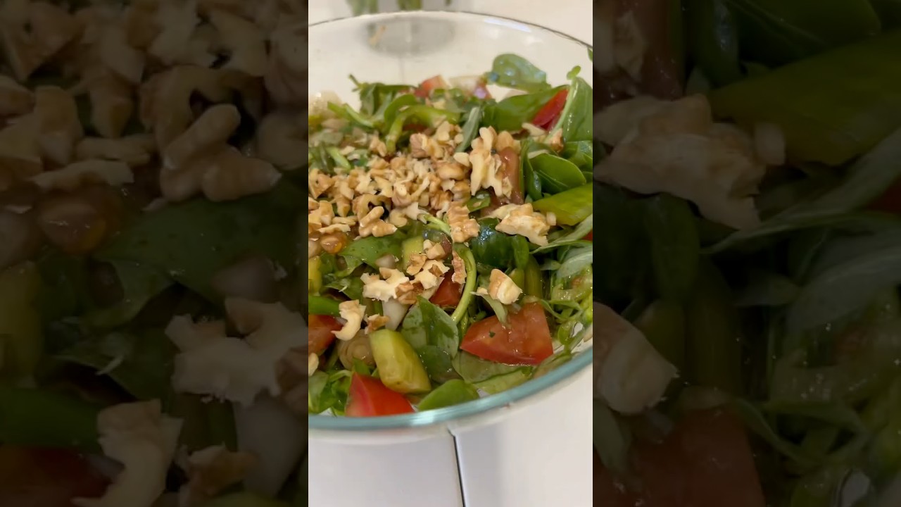 Sağlık deposu semizotu salatası, tarif açıklamada, lezzetli pratik, begenmeyi abone olmayı unutma