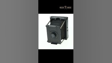 Is This a Camera Made from WOODEN BELLOWS?