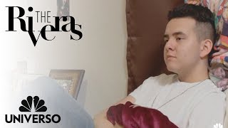 Johnny isn’t sure if he’s gay | The Riveras | Universo Profile