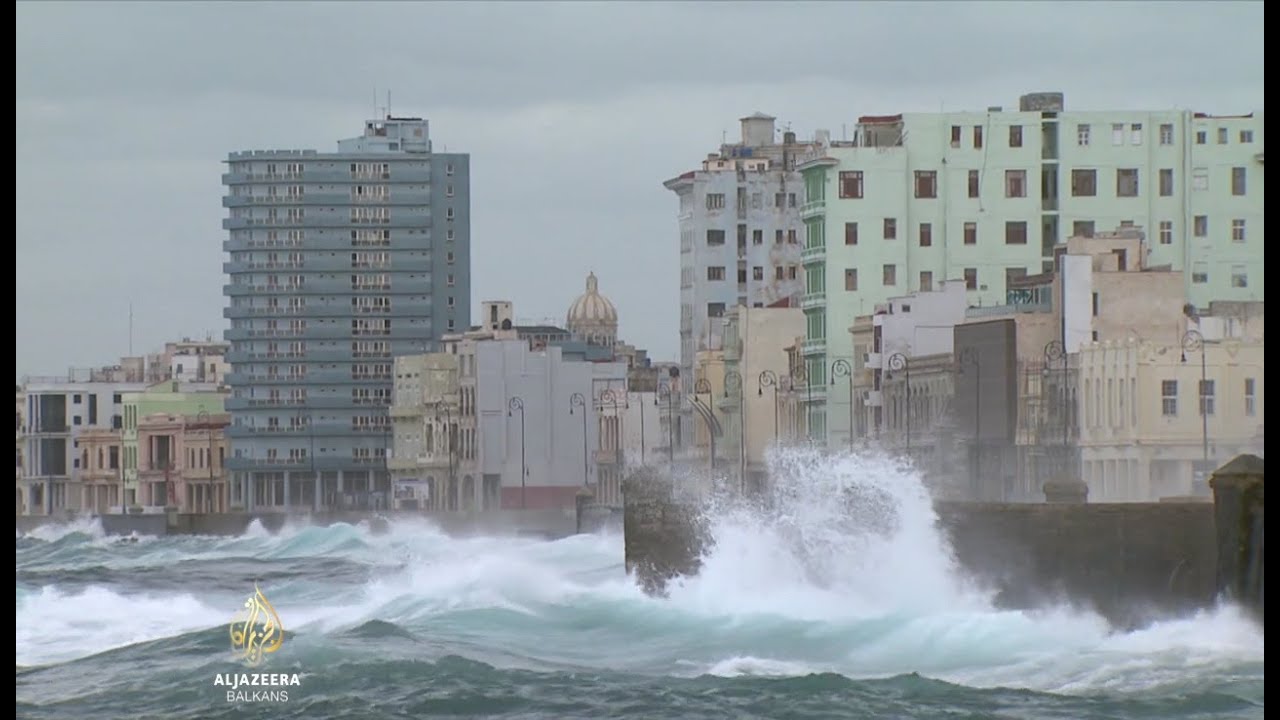 لا يمكن لكوبا أن تتقدم إلا من خلال تغييرات جذرية.