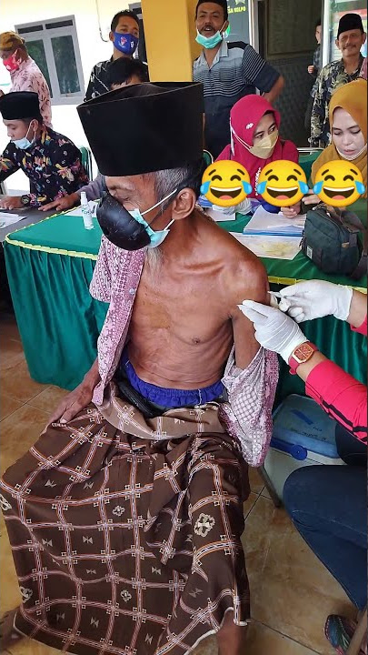 Kakek Viral ❗ Pakai Masker Anti Corona 😂 😂 #shorts #vaksin