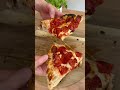 HOME PEPPERONI PIZZA 🍕#homemadepizza#pepperoni#deliciouspizza#pizza#pizzalover#crunchy#crispy#asmr