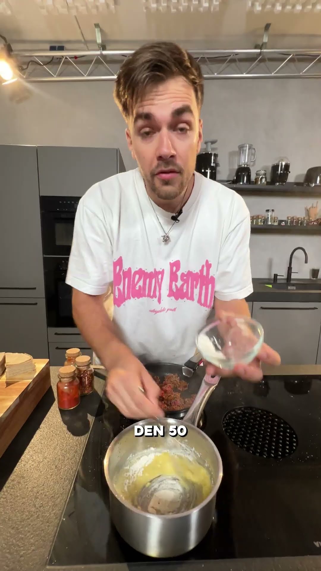 Loaded Nachos mit Käsesauce 🤤😋 - YouTube