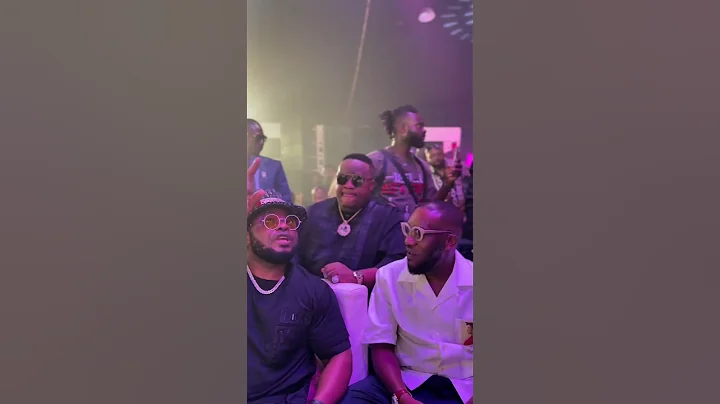 See men for this party !! JJ Okocha, Peter Obi, Cubana chief Priest, Obi Cubana ….. 🎊✊🏽