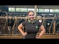 Wat eten de melkkoeien bij Rhodee thuis allemaal? - Rhodee's vlog #6 - Vloggende jonge boeren