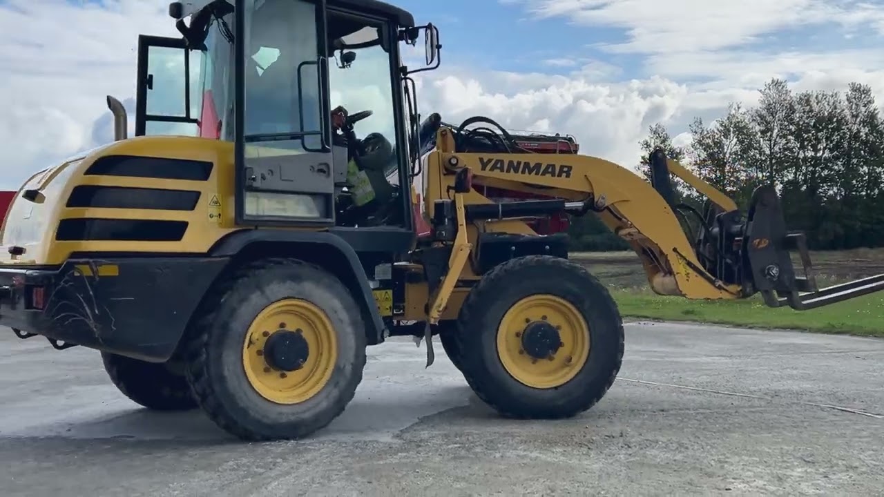 Kompaktlastare/svänglastare Yanmar v70s