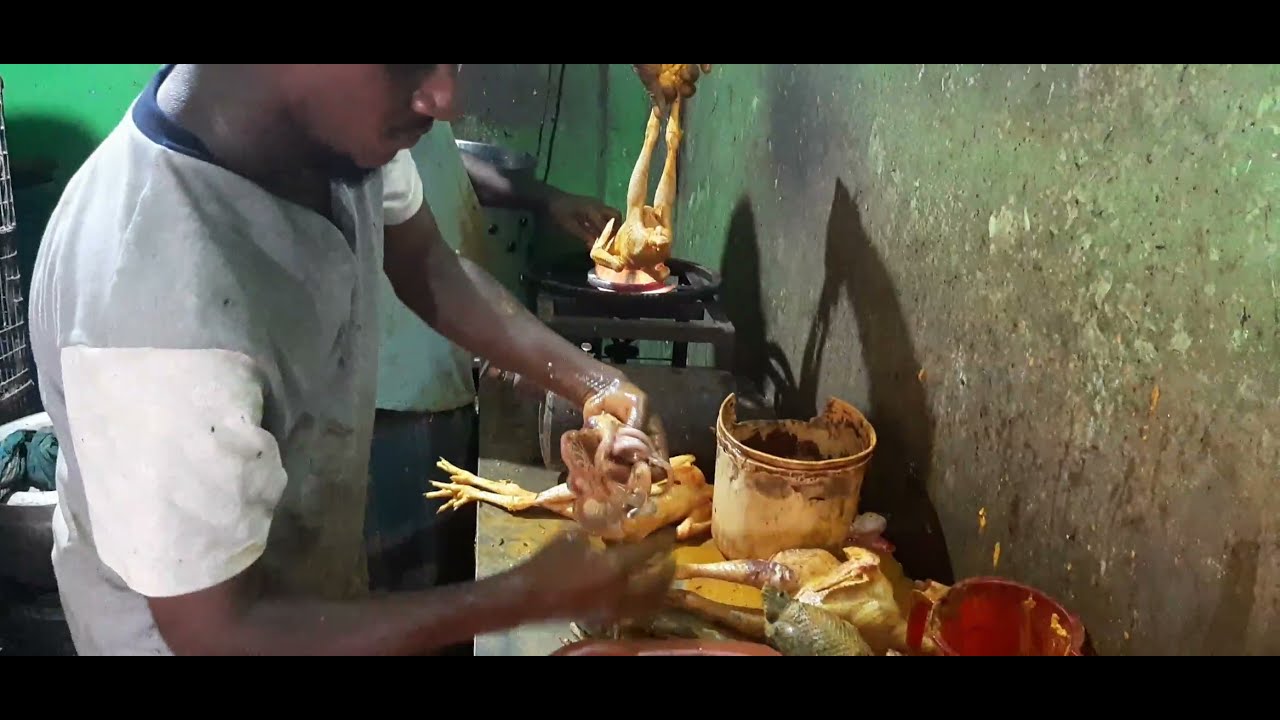 Super Fast Chicken Cutting Skills || How To Cut Whole Chicken - Madurai Street Food