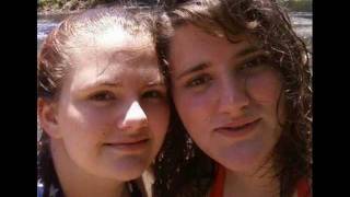 My sister by Reba McEntire lyric video