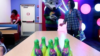 Chuck E Cheese Bowling Night
