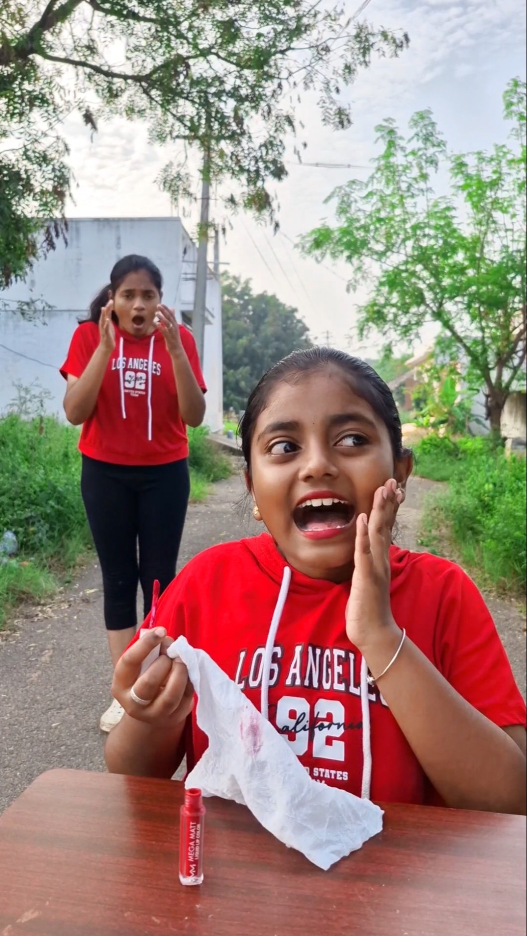 How it is possible ??Tom\u0026Jerry ?DiyaIshwarya #shorts #viralvideo