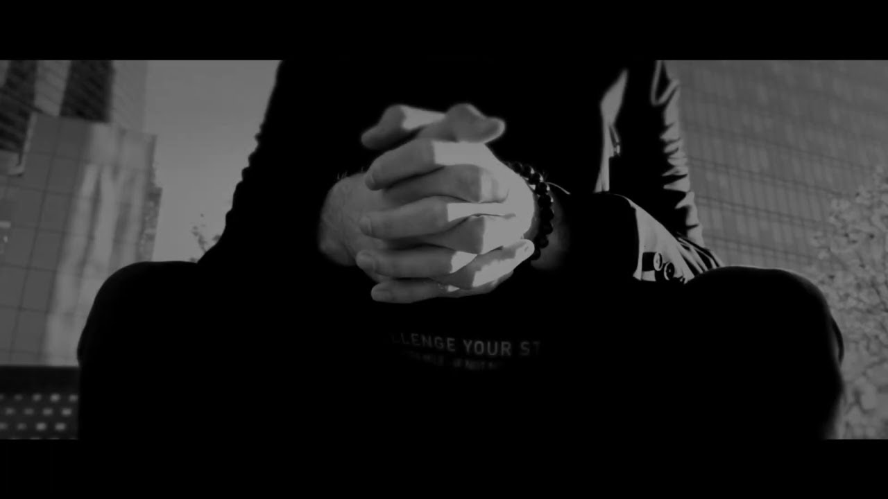 Qeight - Never Leave You ( Chillstep, Future Garage, Downtempo, Emotional)