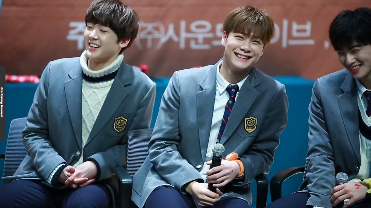 아스트로 문빈 :: 그냥 빈이 웃는거 예뻐서 만든 영상 ♥