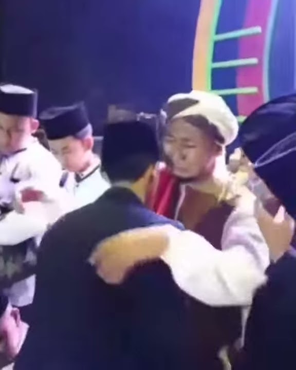 perpisahan Gus Azmi