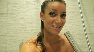 SHOWER VLOGGING!