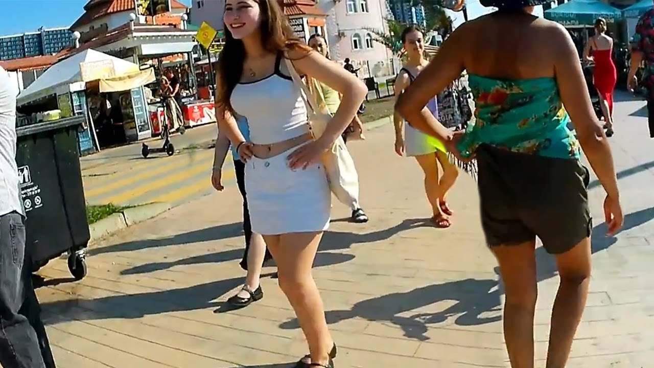 Отдыхающее лето на Батумском бульваре 2025