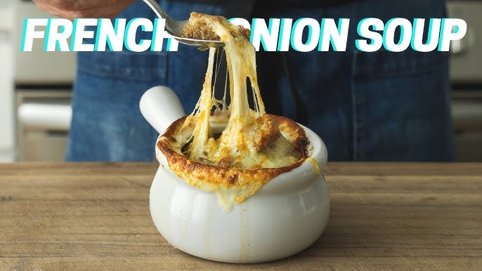 Recipe For An Easy Beautiful Onion Soup 🧅 - Chef Jean-Pierre