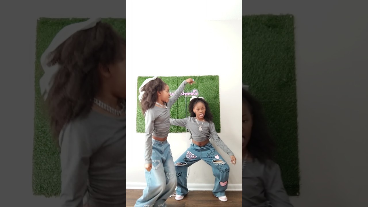 Sleduj jump like jumping jacks and put it in rotation #tiktok #dance #trend na YouTube Sleduj jump like jumping jacks and put it in rotation #tiktok #dance #trend na YouTube