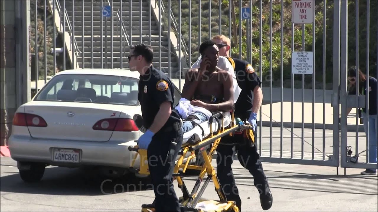 Officer attacked by students at Lincoln High School during school fight