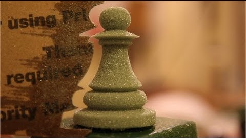 5 minute chess piece : By Conrad Craft   the OmniCraft