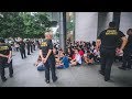 Mengejar IPhone XS dan iPhone XS Max Rela Nginep Depan Apple Store Singapore