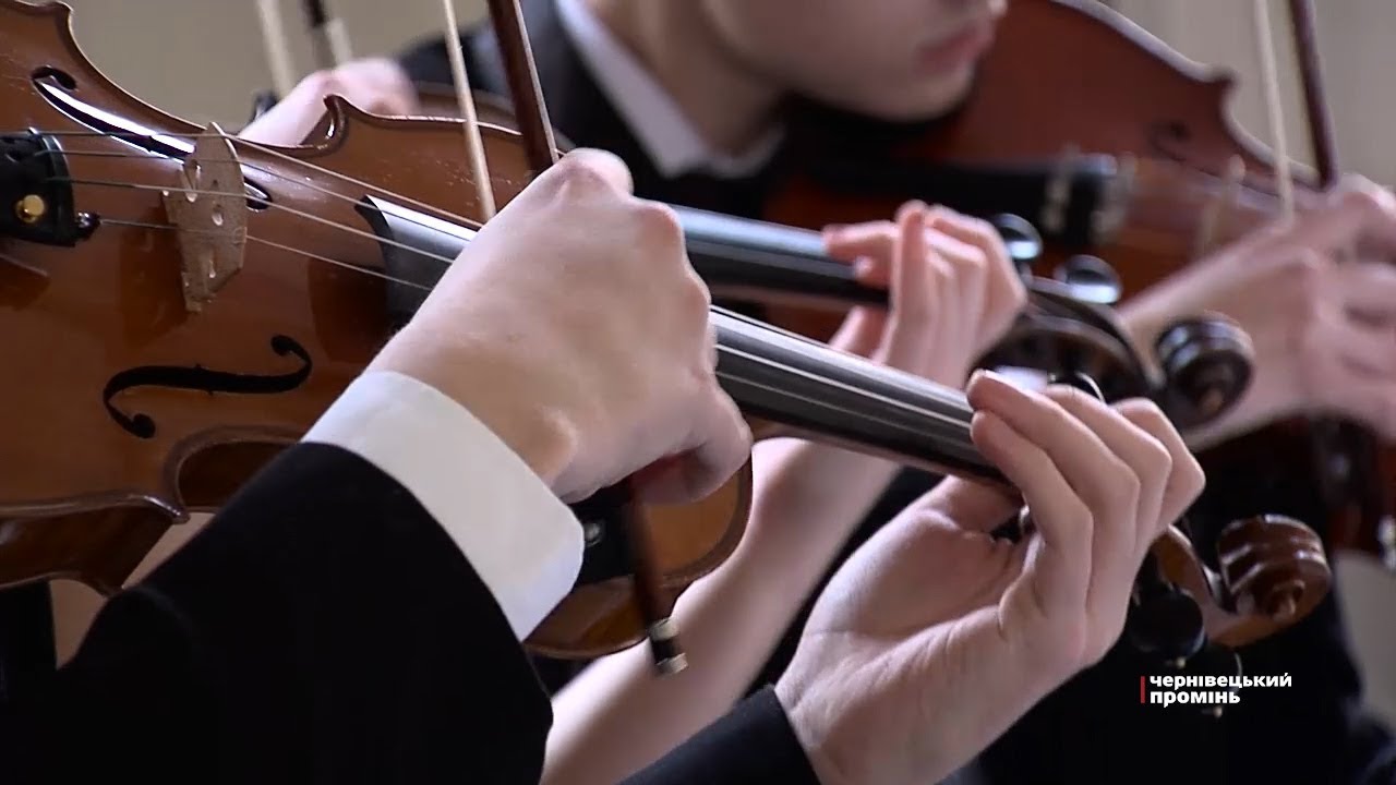 Три дні музики: у Чернівцях стартував «InStrum Fest»