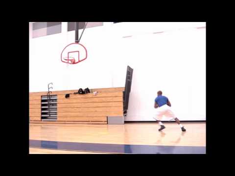 Dre Baldwin: Post Move Walk Thru | Up Fake & Reverse Layup Pt. 1 ...