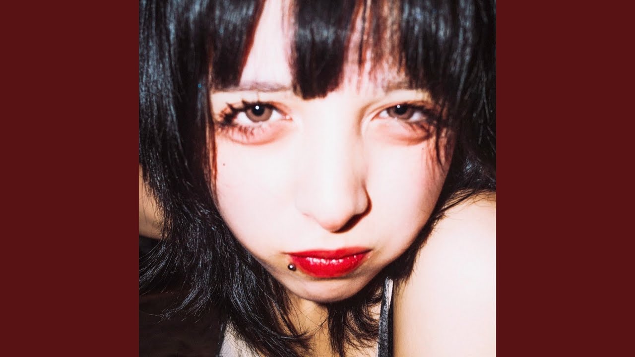 Watch たかこ on YouTube Watch たかこ on YouTube