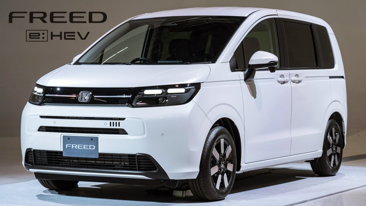 Introducing the New Honda FREED AIR EX and FREED e:HEV CROSSTAR.