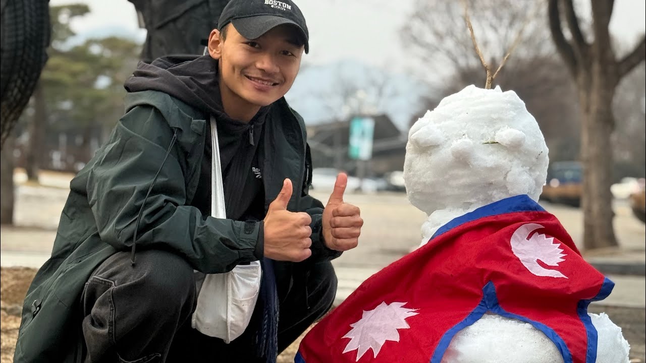 Aaunu hai Korea tir snow khelna