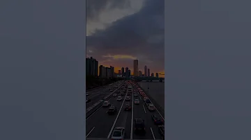 لو كانت الدنيا تدوم لاهلها لكان رسول الله حيا صلوا على النبي 