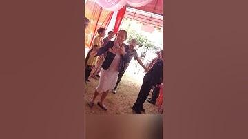 Đón tiếp quý vị khách quý // đến dự đám cưới của 2 em - tronpiu vlog #shorts