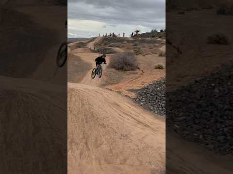 ผลสลากกินแบ่งรัฐบาล วันที่ 1 พย. 2567