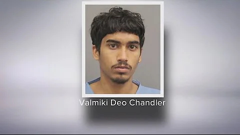 Teen strikes police officer with stolen car, arrested for attempted murder