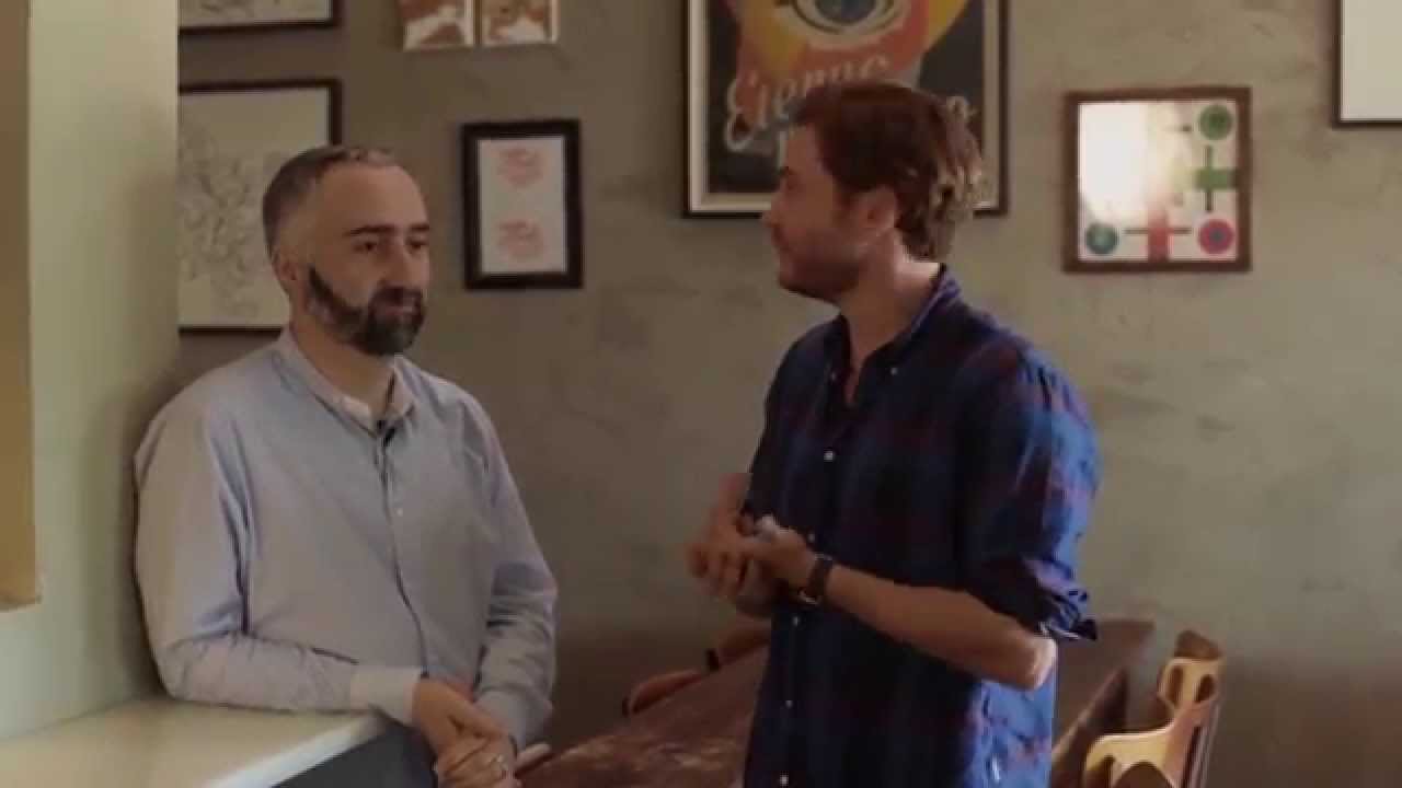 Daniel Bruhl Atilano Gonzalez Tapas Die Spanische Kuche Der Bar Raval Berlin Interior Youtube