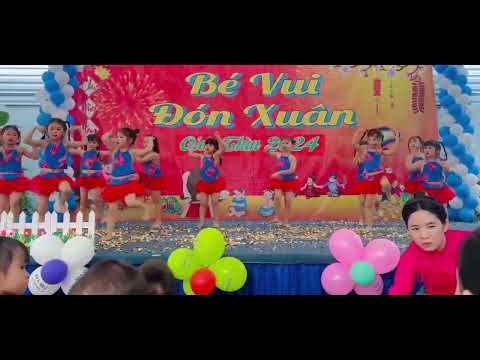 tiết mục nhịp điệu Mừng Xuân của Bé khối Lá