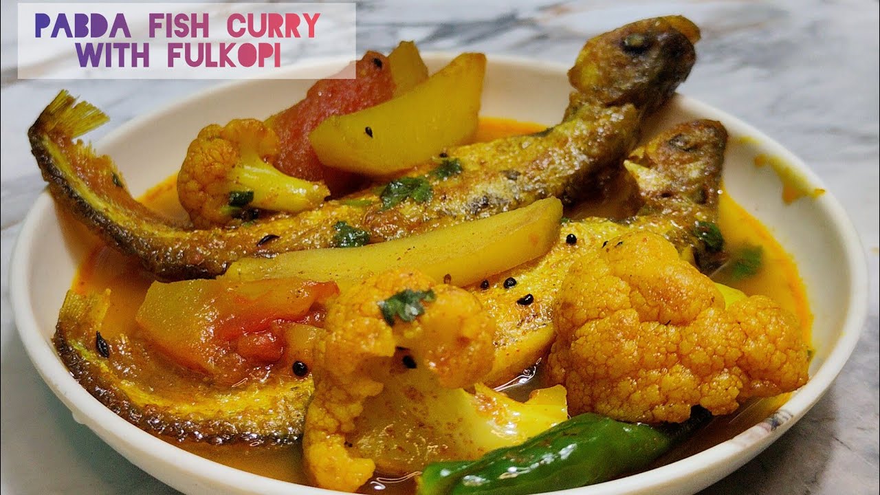 Pabda Fish Simple Curry with Cauliflower, Tomato & Potato, Bengali Style Fish Curry with Aloo