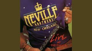 Rock & Roll Medley: Rocking Pnemonia and the Bugie Way Flu / Something You Got / I Know /...