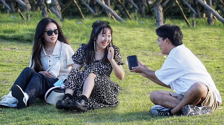 Man Asks Strangers to Pretend to Be Girlfriend to Answer Father's Call | Prank