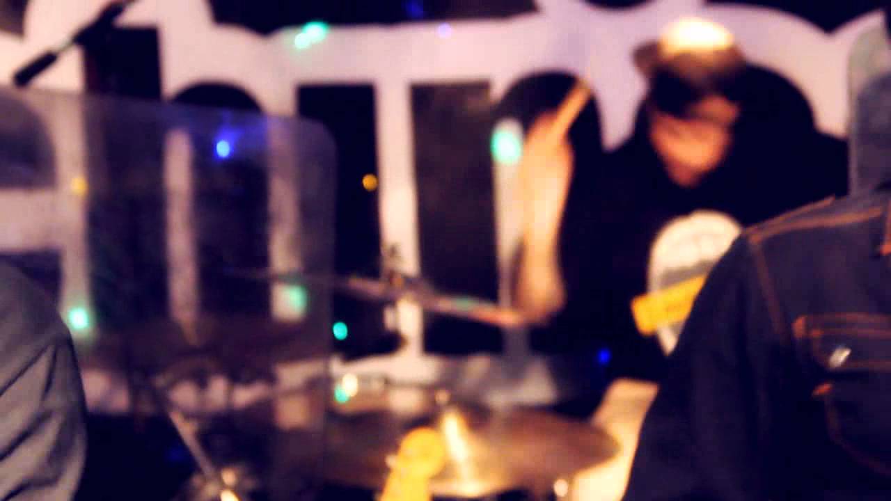 Chinaski - Chci se bavit (Live Show Video)